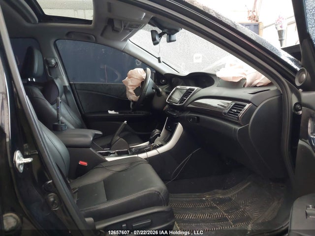 12657607 :رقم المزاد ، 1HGCR2F02HA803180 vin ، 2017 Honda Accord Ex مزاد بيع