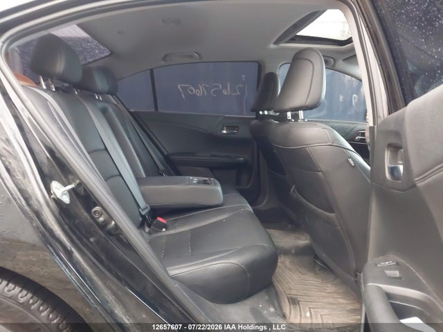 12657607 :رقم المزاد ، 1HGCR2F02HA803180 vin ، 2017 Honda Accord Ex مزاد بيع
