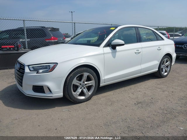 12657629 :رقم المزاد ، WAUB8GFFXJ1014227 vin ، 2018 Audi A3 Premium مزاد بيع