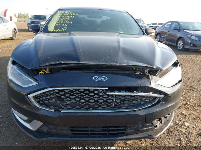 12657634 :رقم المزاد ، 3FA6P0D99HR121108 vin ، 2017 Ford Fusion Titanium مزاد بيع