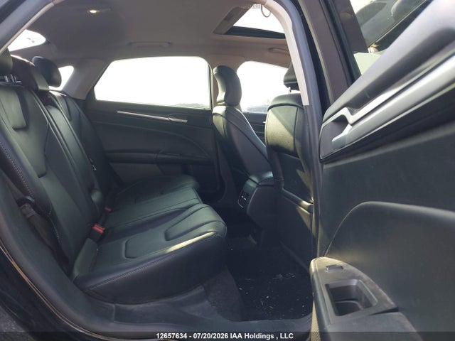 12657634 :رقم المزاد ، 3FA6P0D99HR121108 vin ، 2017 Ford Fusion Titanium مزاد بيع