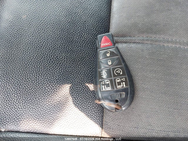 Продаж на аукціоні авто 2015 Chrysler Town & Country S, vin: 2C4RC1HG5FR719961, номер лоту: 12657645