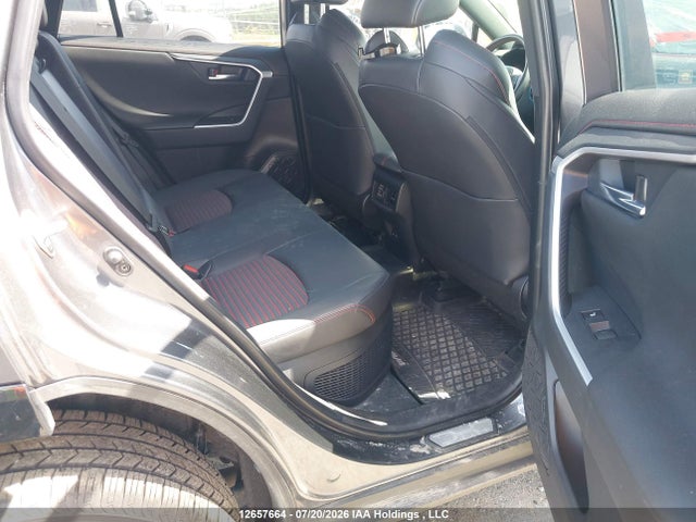 Toyota Rav4 Prime Xse 2024 JTMGB3FV3RD215682 Image 8