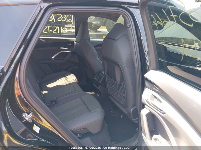 WA15AAGU1S2011575 Audi Q5 Progressiv