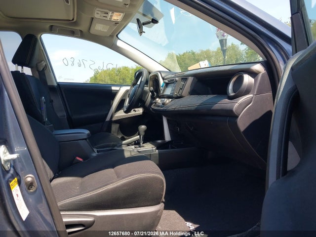 2T3RFREV9EW207682 Toyota Rav4 Xle