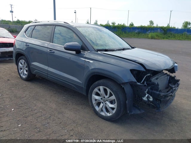 12657709 :رقم المزاد ، 3VVLX7B20NM082155 vin ، 2022 Volkswagen Taos Comfortline مزاد بيع