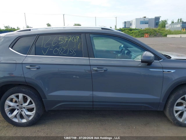 12657709 :رقم المزاد ، 3VVLX7B20NM082155 vin ، 2022 Volkswagen Taos Comfortline مزاد بيع