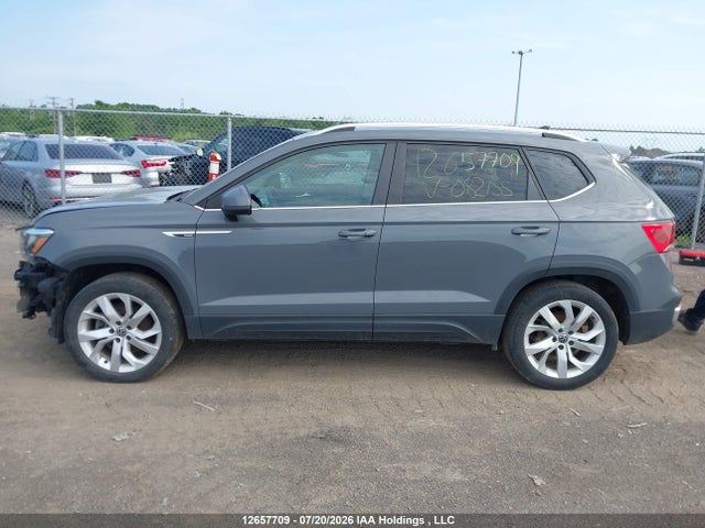 12657709 :رقم المزاد ، 3VVLX7B20NM082155 vin ، 2022 Volkswagen Taos Comfortline مزاد بيع