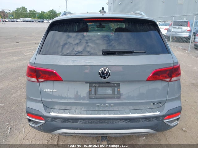 12657709 :رقم المزاد ، 3VVLX7B20NM082155 vin ، 2022 Volkswagen Taos Comfortline مزاد بيع
