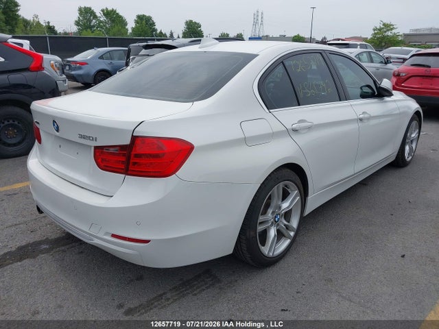 BMW 320i Xdrive 2014 WBA3C3G56ENS68792 Image 4