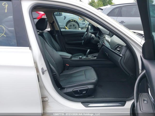 BMW 320i Xdrive 2014 WBA3C3G56ENS68792 Image 5