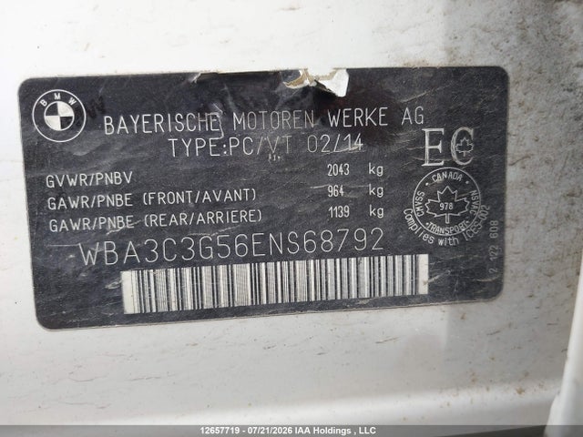 BMW 320i Xdrive 2014 WBA3C3G56ENS68792 Image 9