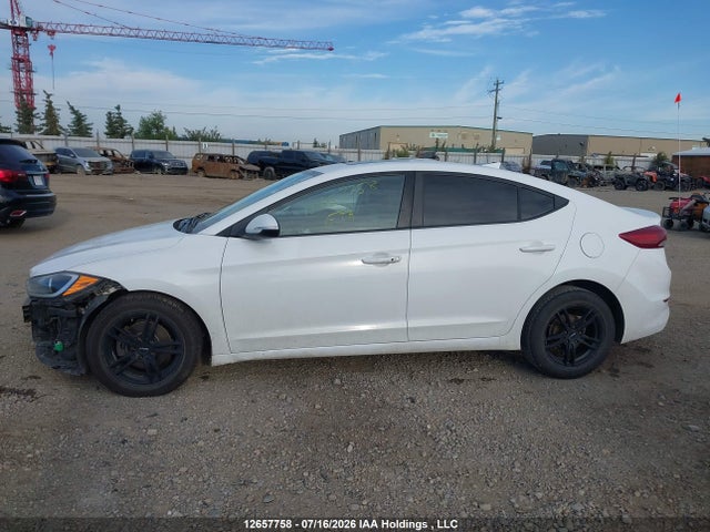 Продажа на аукционе авто 2018 Hyundai Elantra, vin: KMHD84LFXJU538681, номер лота: 12657758