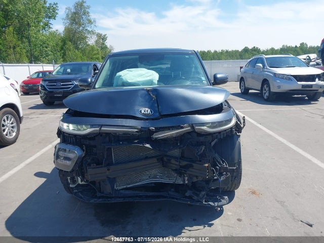 2020 Kia Soul Ex მანქანა იყიდება აუქციონზე, vin: KNDJ33AU5L7016429, აუქციონის ნომერი: 12657763