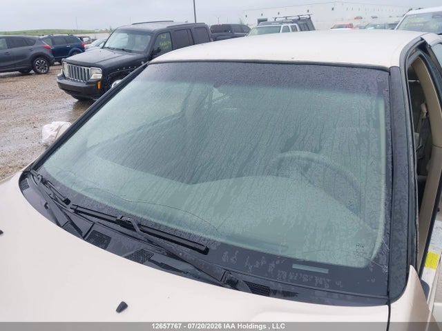 2001 Toyota Camry Ce/le/xle მანქანა იყიდება აუქციონზე, vin: JT2BG22KX10531957, აუქციონის ნომერი: 12657767