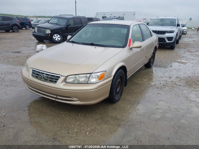 2001 Toyota Camry Ce/le/xle მანქანა იყიდება აუქციონზე, vin: JT2BG22KX10531957, აუქციონის ნომერი: 12657767