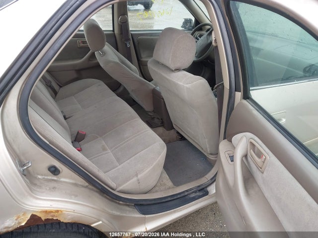 2001 Toyota Camry Ce/le/xle მანქანა იყიდება აუქციონზე, vin: JT2BG22KX10531957, აუქციონის ნომერი: 12657767