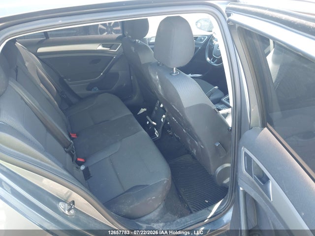 2015 Volkswagen Golf მანქანა იყიდება აუქციონზე, vin: 3VW117AU0FM072637, აუქციონის ნომერი: 12657783