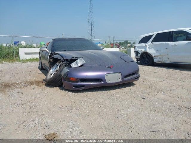 12657803 :رقم المزاد ، 1G1YY22GXY5105881 vin ، 2000 Chevrolet Corvette مزاد بيع