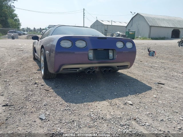 12657803 :رقم المزاد ، 1G1YY22GXY5105881 vin ، 2000 Chevrolet Corvette مزاد بيع