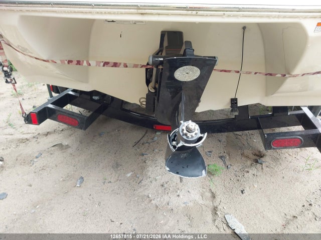 5VWBT1916EE005348 Stingray Boat