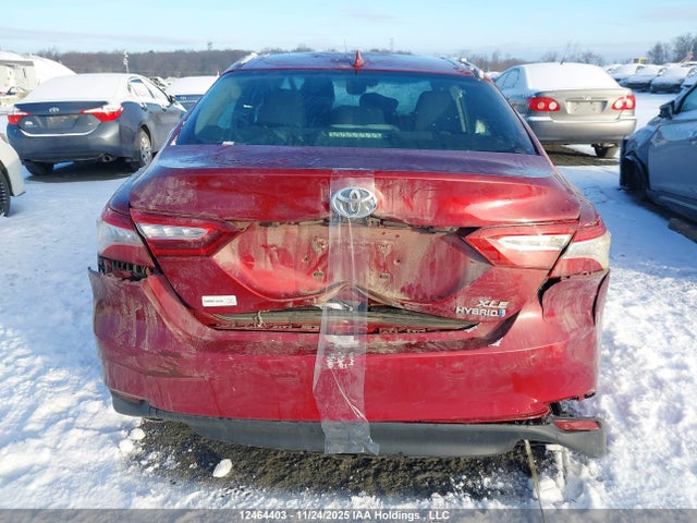 2018 Toyota Camry Hybrid Xle მანქანა იყიდება აუქციონზე, vin: 4T1B21HK6JU504198, აუქციონის ნომერი: 12464403