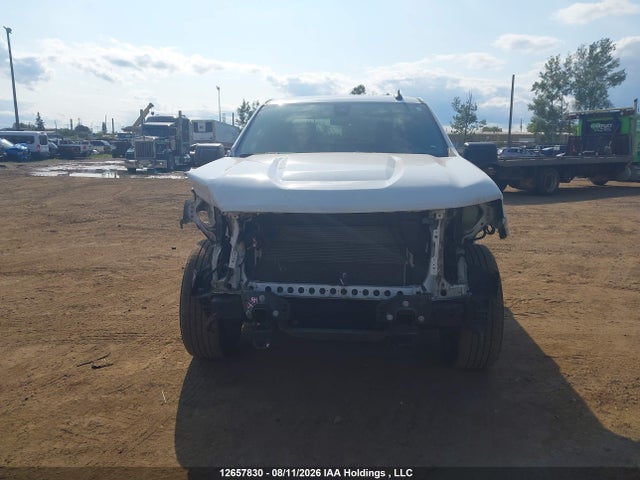 2021 Chevrolet Silverado 1500 Custom მანქანა იყიდება აუქციონზე, vin: 1GCUYBEF4MZ323388, აუქციონის ნომერი: 12657830
