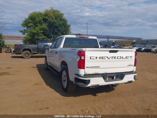 Продаж на аукціоні авто 2021 Chevrolet Silverado 1500 Custom, vin: 1GCUYBEF4MZ323388, номер лоту: 12657830