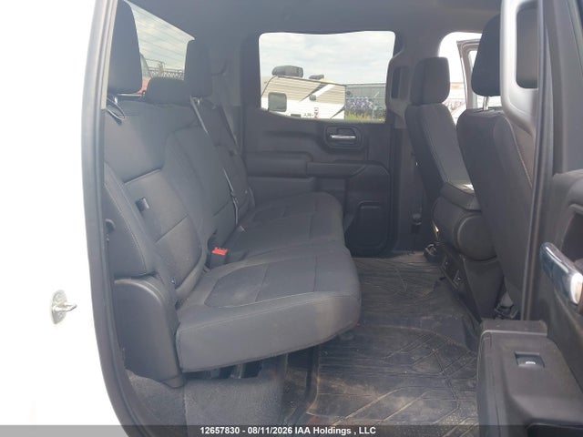 2021 Chevrolet Silverado 1500 Custom მანქანა იყიდება აუქციონზე, vin: 1GCUYBEF4MZ323388, აუქციონის ნომერი: 12657830