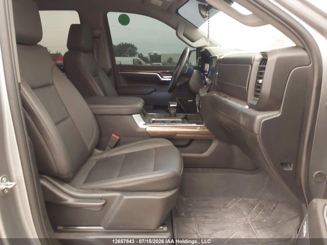 Продаж на аукціоні авто 2024 Chevrolet Silverado K1500 Rst, vin: 2GCUDEED4R1255962, номер лоту: 12657843