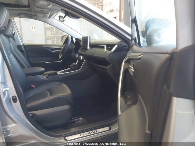 2T3RWRFV7SW281290 Toyota Rav4 Hybrid Xle