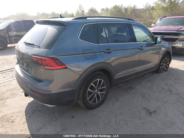 Aukcja sprzedaży 2018 Volkswagen Tiguan Comfortline, vin: 3VV2B7AX0JM107878, numer aukcji: 12657853