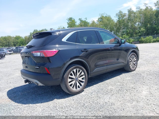 12657854 :رقم المزاد ، 1FMCU9J98NUA74409 vin ، 2022 Ford Escape Titanium مزاد بيع