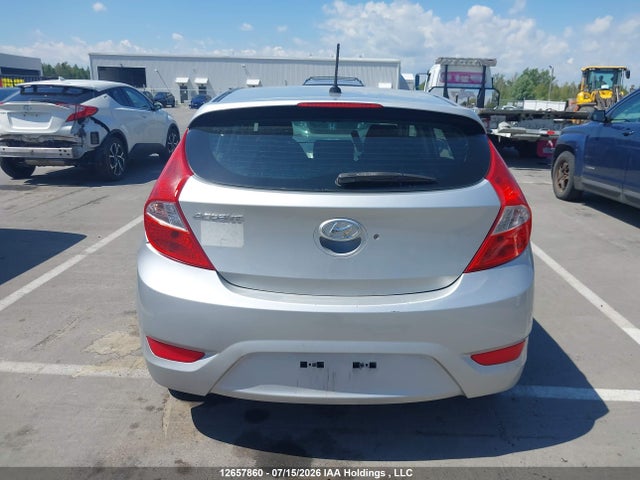 2013 Hyundai Accent Gls/gs მანქანა იყიდება აუქციონზე, vin: KMHCT5AE8DU134731, აუქციონის ნომერი: 12657860