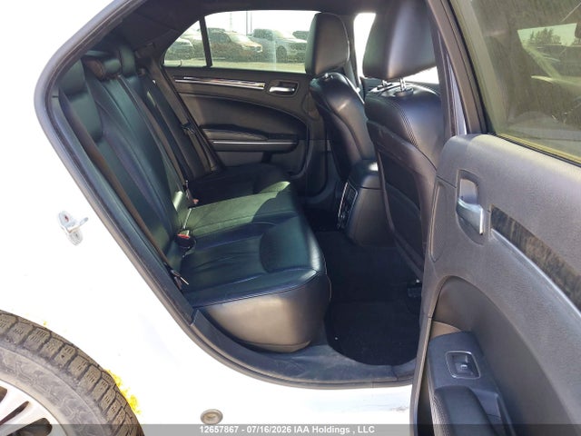 12657867 :رقم المزاد ، 2C3CK6CT7BH573898 vin ، 2011 Chrysler 300c مزاد بيع