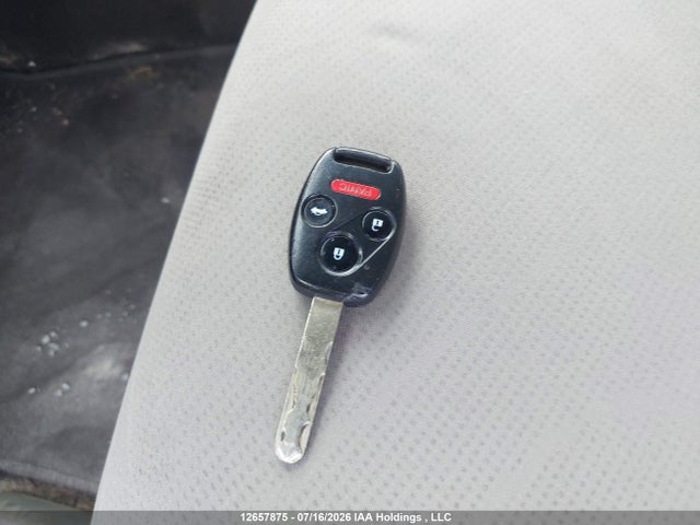 Продажа на аукционе авто 2012 Honda Civic Lx, vin: 2HGFB2E43CH013628, номер лота: 12657875