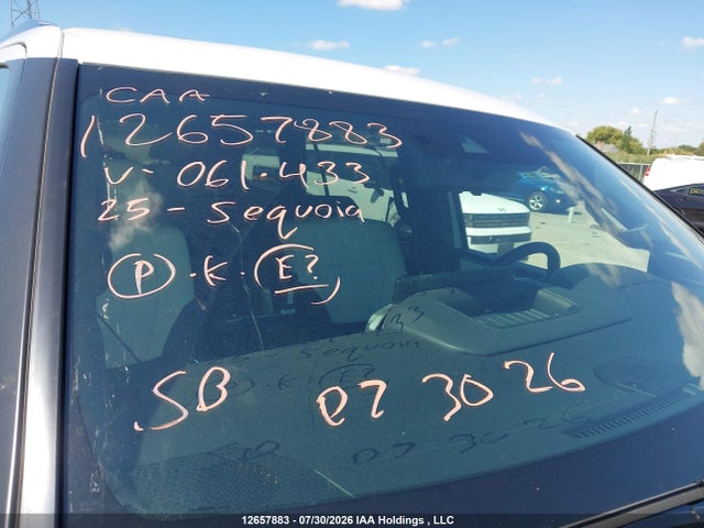 12657883 :رقم المزاد ، 7SVAAABA8SX061433 vin ، 2025 Toyota Sequoia Platinum مزاد بيع