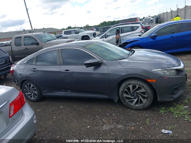 Honda Civic 2017 2HGFC2F84HH026944 Image 13