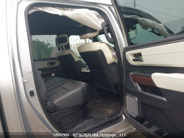 Toyota Tundra 2023 5TFVC5DB1PX017364 Image 9