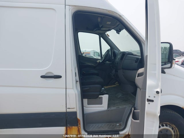 Mercedes-Benz Sprinter 2500 2015 WD3BE8DCXFP112411 Image 5