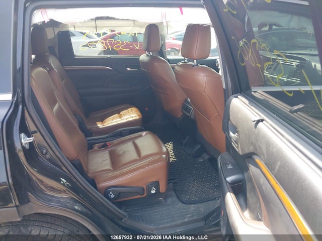 2017 Toyota Highlander Limited მანქანა იყიდება აუქციონზე, vin: 5TDDZRFH3HS357805, აუქციონის ნომერი: 12657932