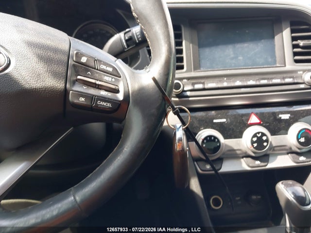 Hyundai Elantra Preferred 2019 KMHD84LFXKU871285 Image 11