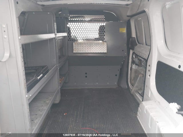 12657935 :رقم المزاد ، 3N6CM0KN5HK703766 vin ، 2017 Nissan Nv200 S/sv مزاد بيع
