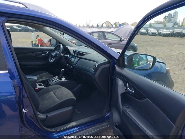 Aukcja sprzedaży 2017 Nissan Rogue S/sl Platinum/sv, vin: 5N1AT2MVXHC802459, numer aukcji: 12657943