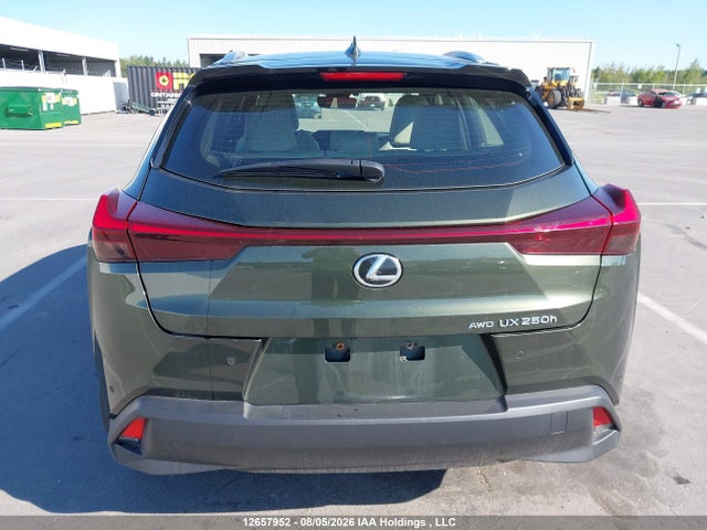 Продажа на аукционе авто 2023 Lexus Ux 250h Premium/250h F Sport Design/250h F Sport Handling, vin: JTHL9JBHXP2064894, номер лота: 12657952