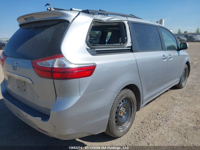 12652274 :رقم المزاد ، 5TDDK3DC5FS094612 vin ، 2015 Toyota Sienna Xle 7 Passenger مزاد بيع