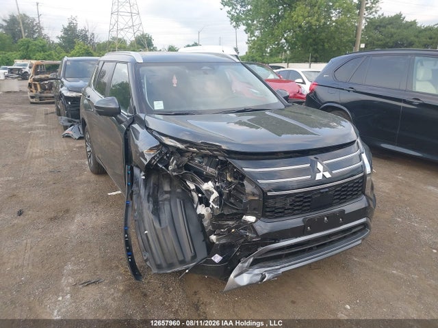 2026 Mitsubishi Outlander Le S-awc/se S-awc/sel S-awc მანქანა იყიდება აუქციონზე, vin: JA4J4VAB1TZ605998, აუქციონის ნომერი: 12657960
