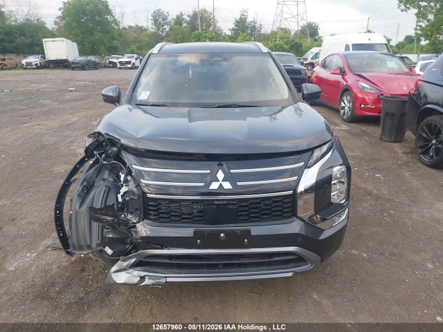 2026 Mitsubishi Outlander Le S-awc/se S-awc/sel S-awc მანქანა იყიდება აუქციონზე, vin: JA4J4VAB1TZ605998, აუქციონის ნომერი: 12657960
