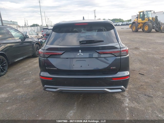 2026 Mitsubishi Outlander Le S-awc/se S-awc/sel S-awc მანქანა იყიდება აუქციონზე, vin: JA4J4VAB1TZ605998, აუქციონის ნომერი: 12657960