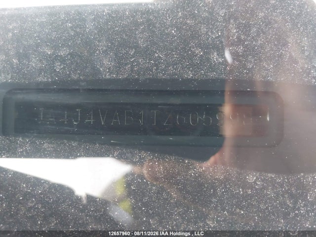 2026 Mitsubishi Outlander Le S-awc/se S-awc/sel S-awc მანქანა იყიდება აუქციონზე, vin: JA4J4VAB1TZ605998, აუქციონის ნომერი: 12657960